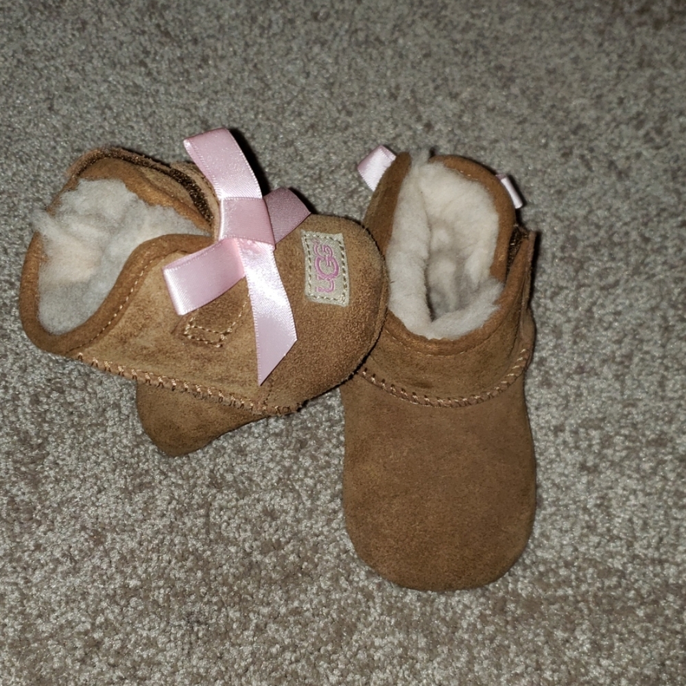 Jessie Bow II Pink bow